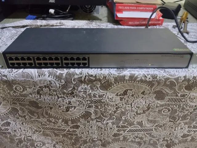 SWITCH HP 1420