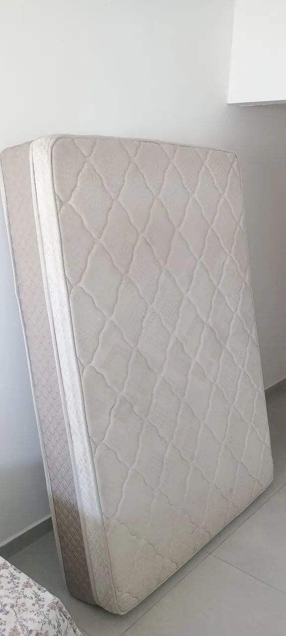 ? COLCHÃO DE CASAL UMAFLEX À VENDA!