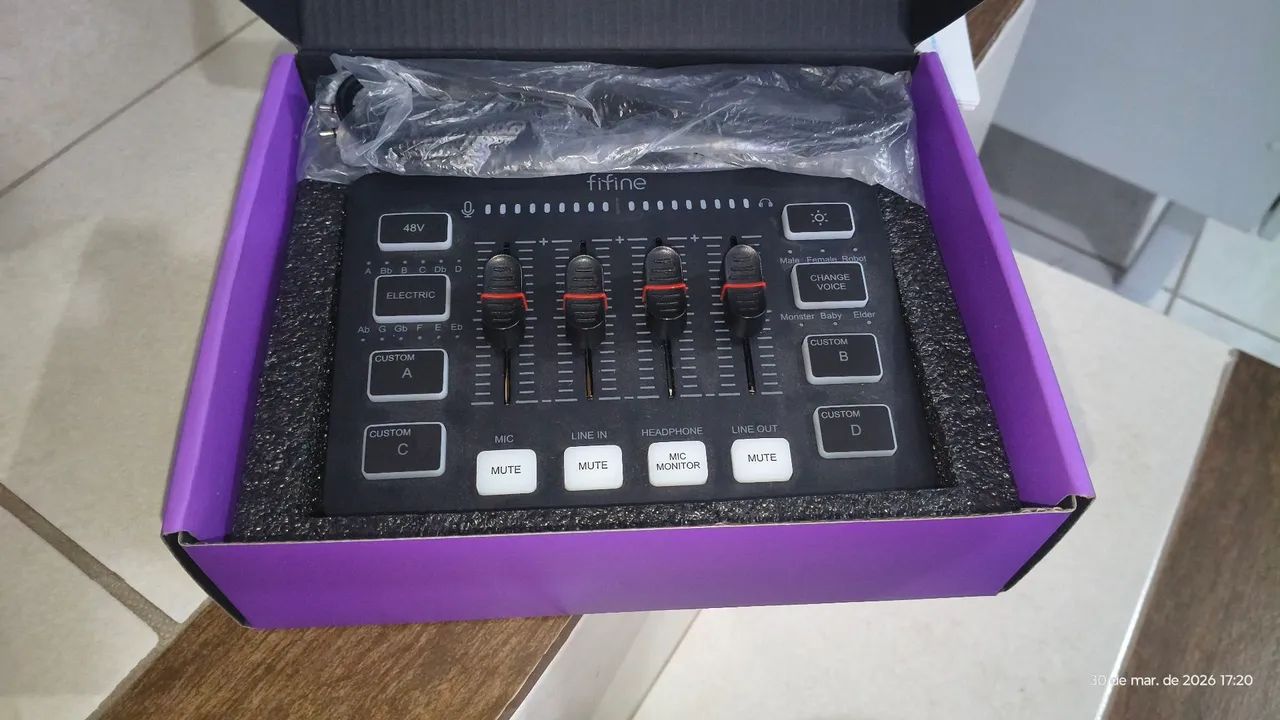 Mixer - Equipamentos e Acessórios de Som - Jarivatuba, Joinville