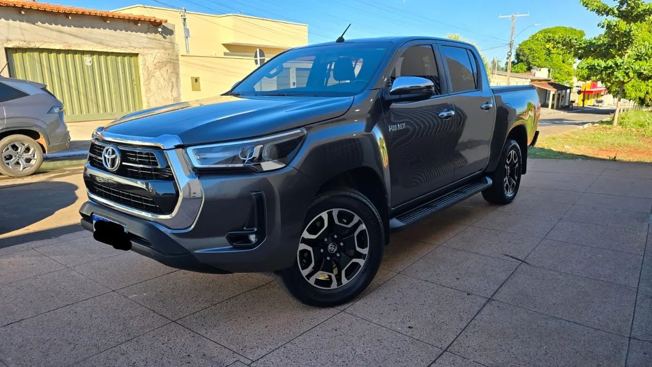 Toyota Hilux 2024