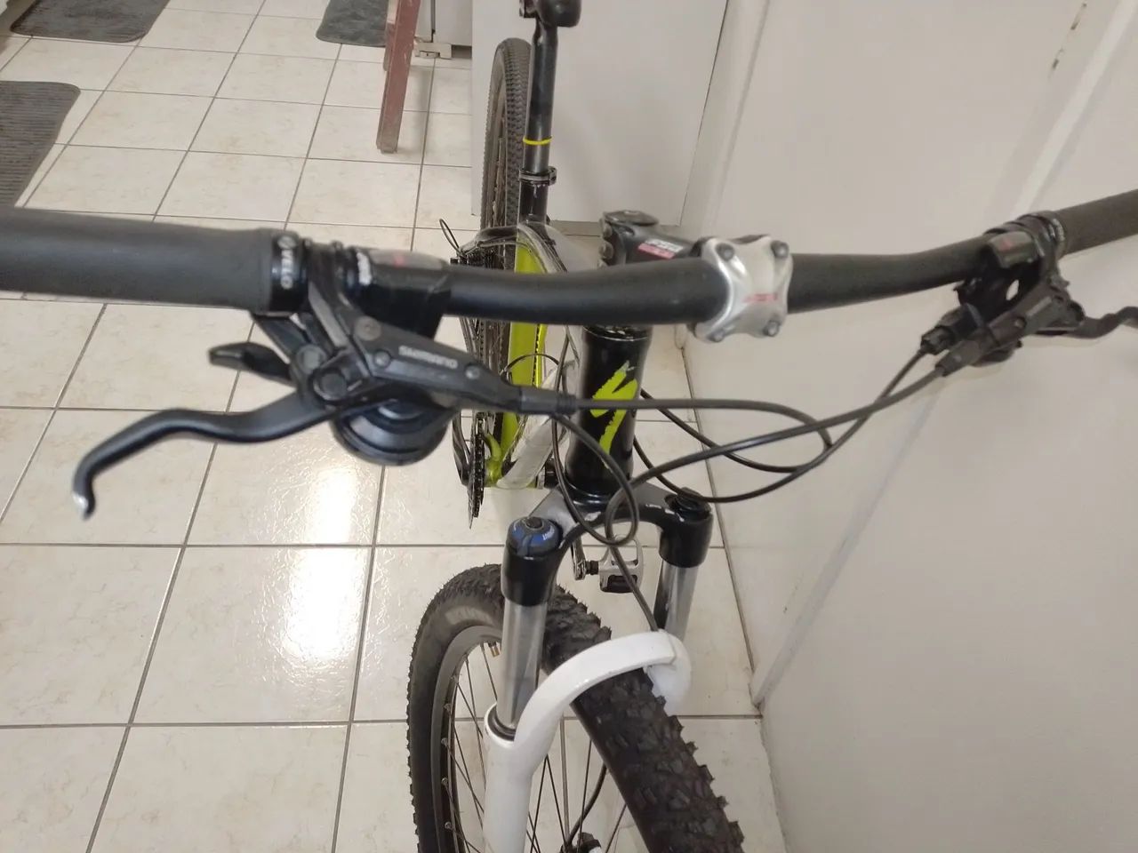 Bicicleta Specialized 29 Aluminio - Foto 5