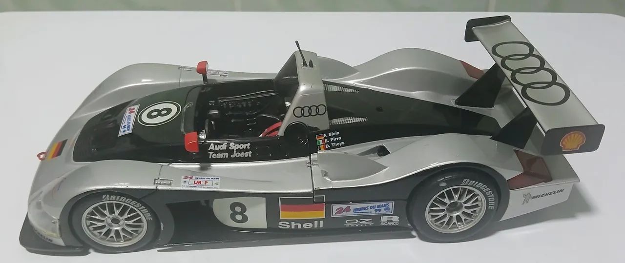 Miniatura 1/18 Audi R8 LE MANS 1994 - Foto 5