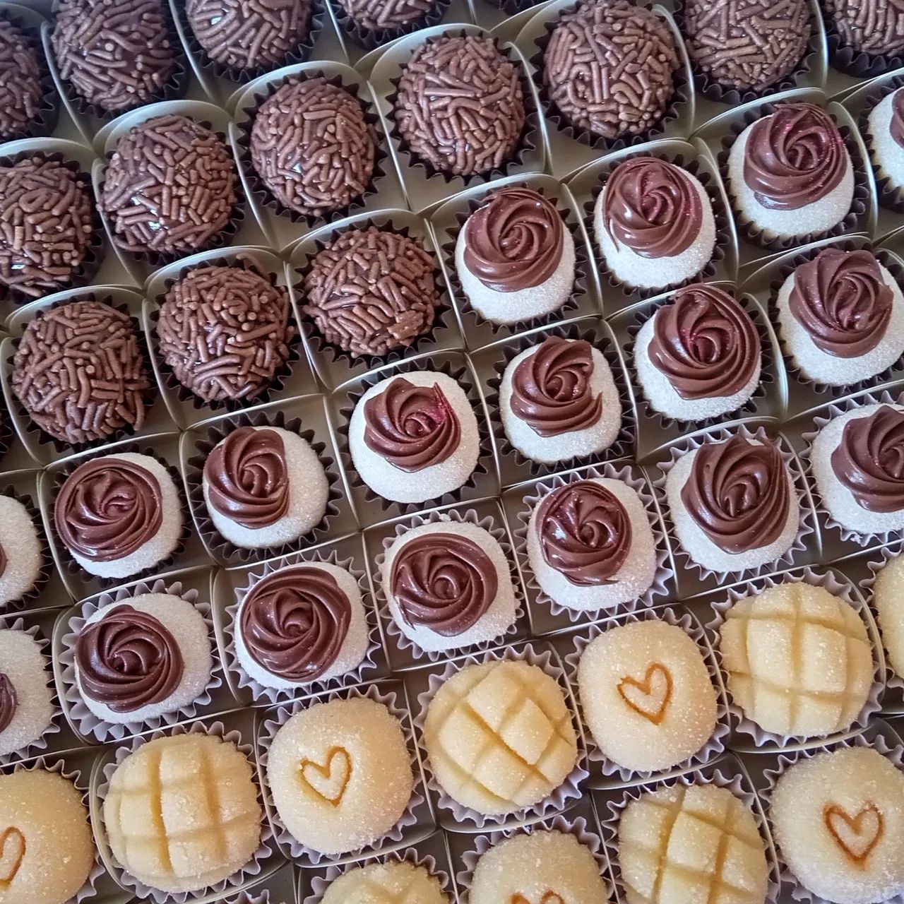 Brigadeiros Artesanais  - Foto 2