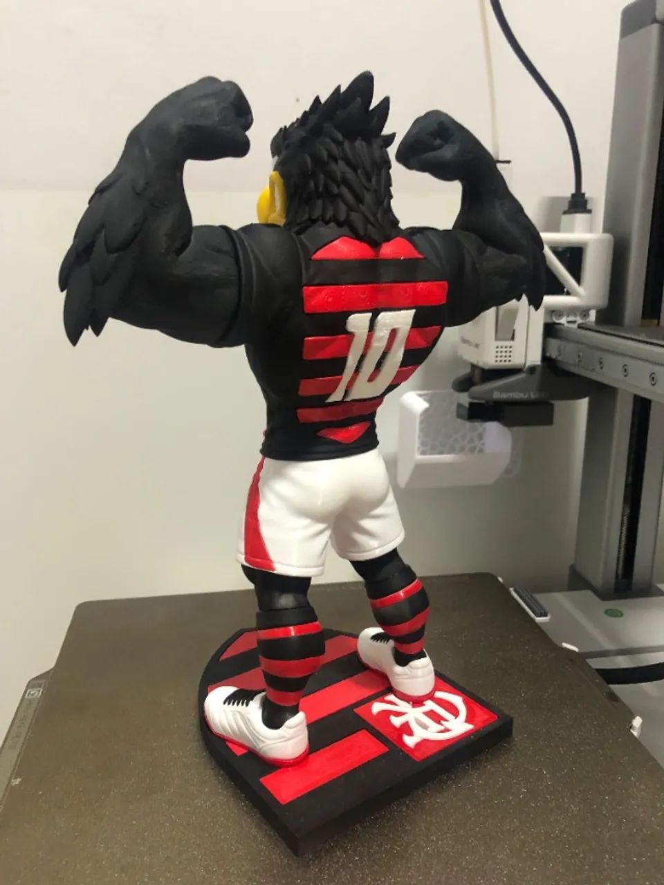 URUBU FLAMENGO - Decoração com 22cm de altura! - Foto 2