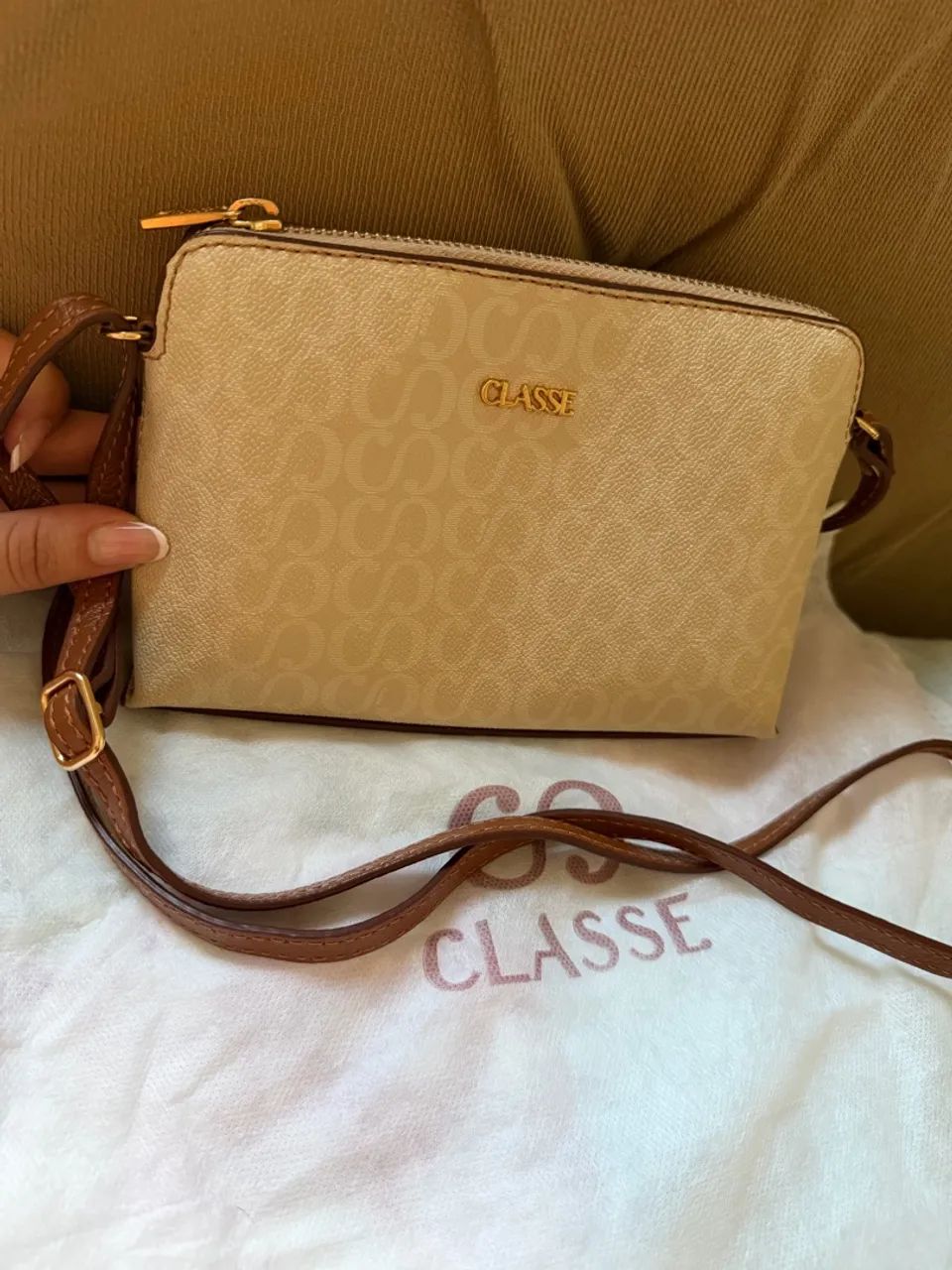 Bolsa classe couro nova 