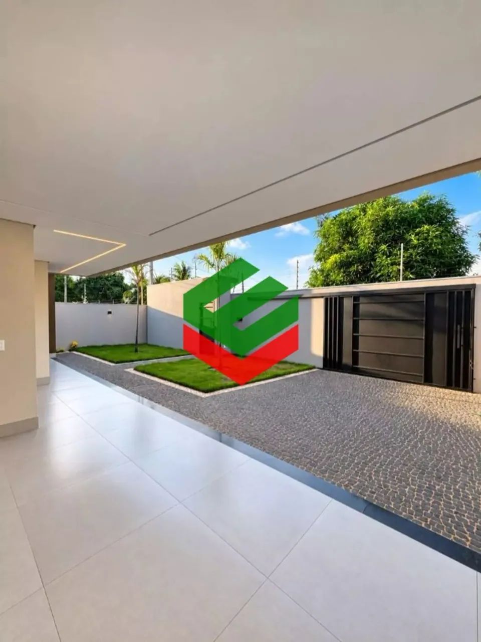 Casa - 3 quartos, 2 suítes com closet e piscina - 906 Sul - Foto 3