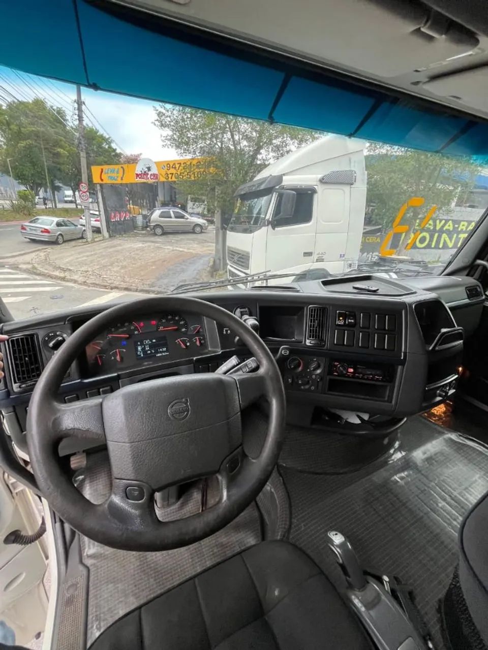 Volvo fh 460 6x2 2013 impecável  - Foto 10