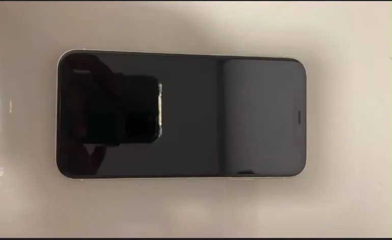 IPHONE 11 - Foto 4