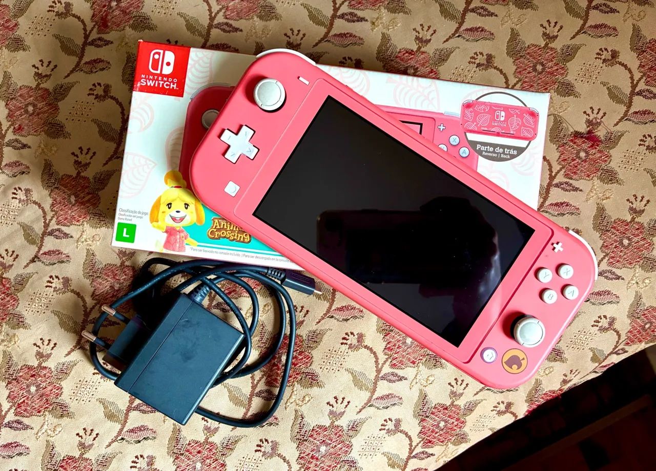 Nintendo Switch Lite - Edição Animal Crossing - Consoles de Vídeo