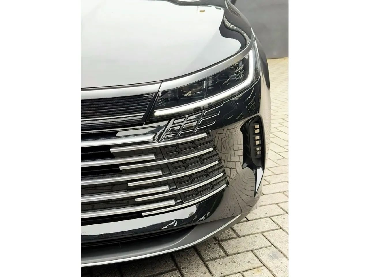 BYD King GL 1.5 16V Aut. (Hibrido), foto 4 de 14