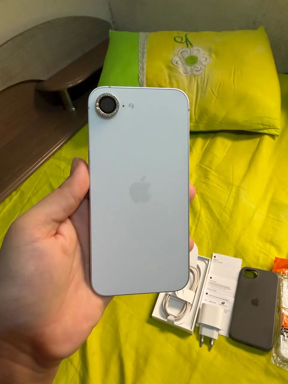 Vende-se iPhone 17e - Foto 4