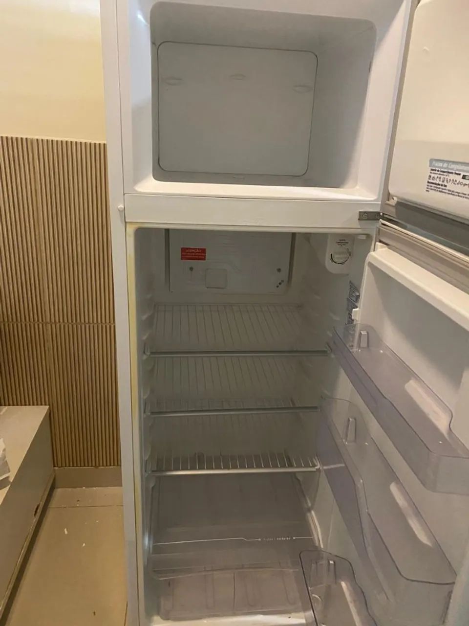 Geladeira eletrolux