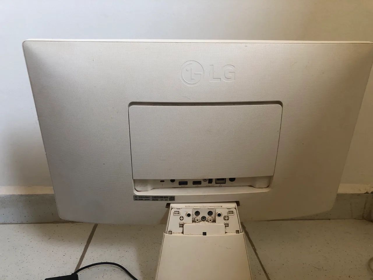 Vendo PC all in one PREÇO PARA VENDER RAPIDO  - Foto 3