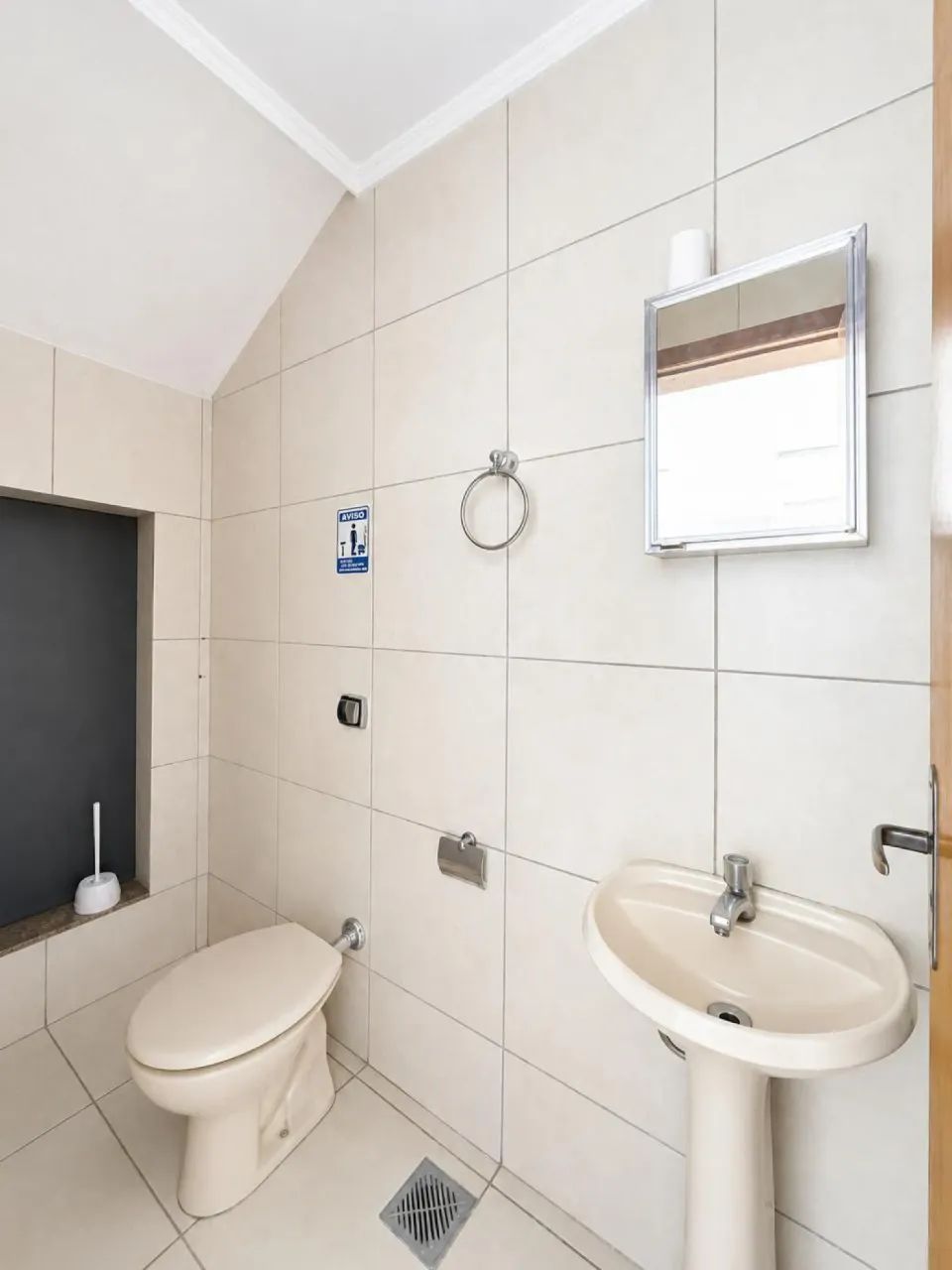 Ótimo Salão Comercial com amplo mezanino - Foto 5