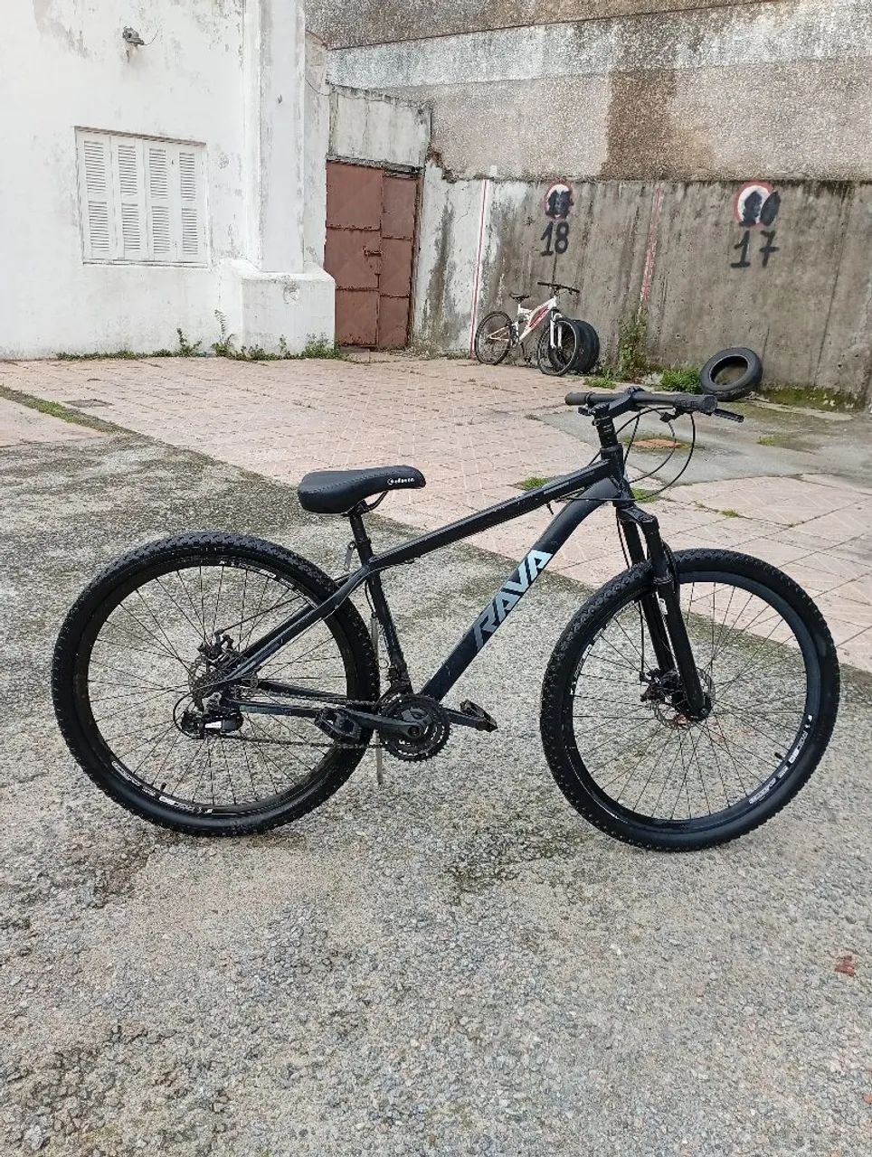 Bicicleta aro 29 RAVA  - Foto 2