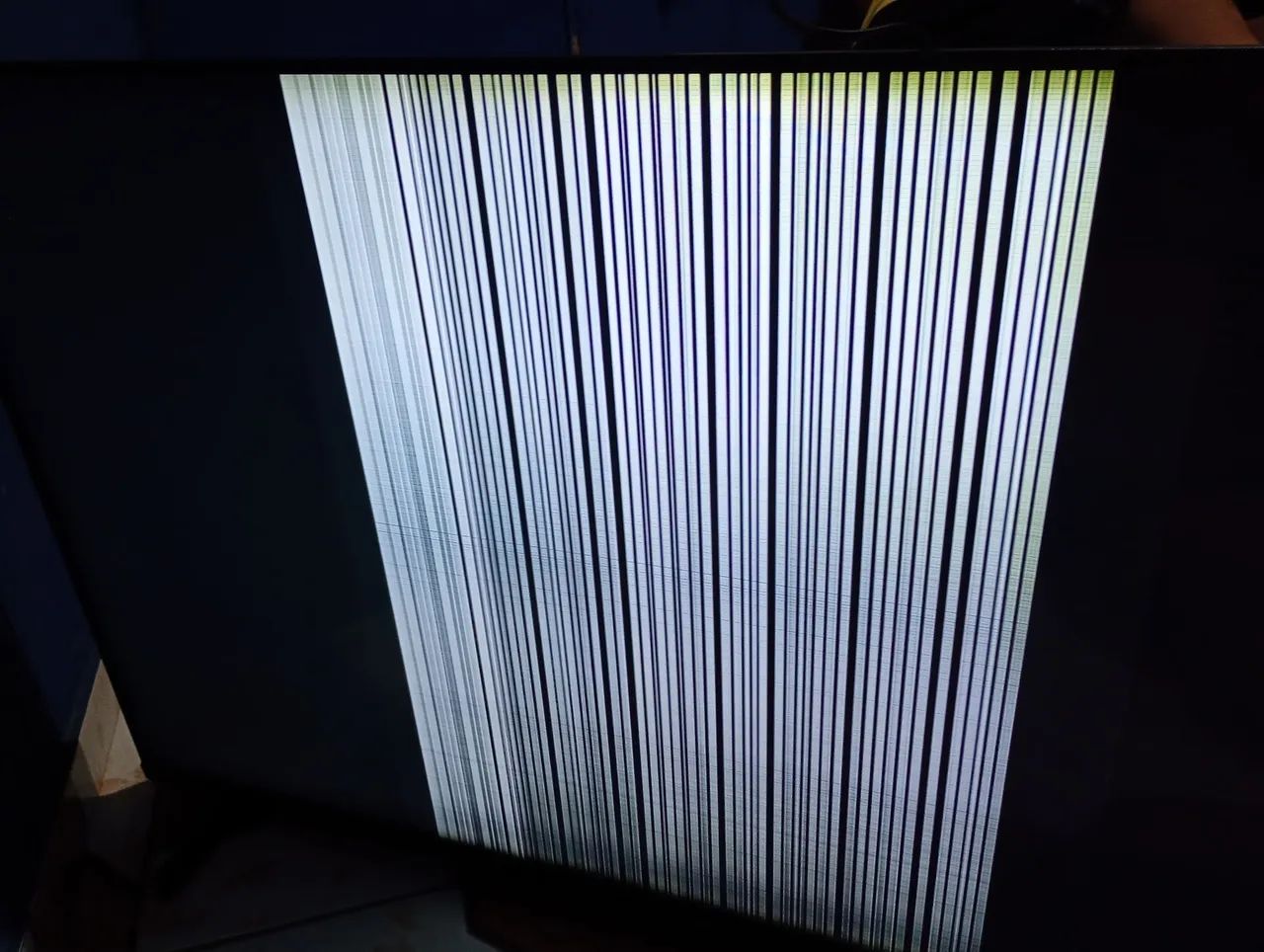 Smart TV Philips 50 polegadas Com Defeito  - Foto 5
