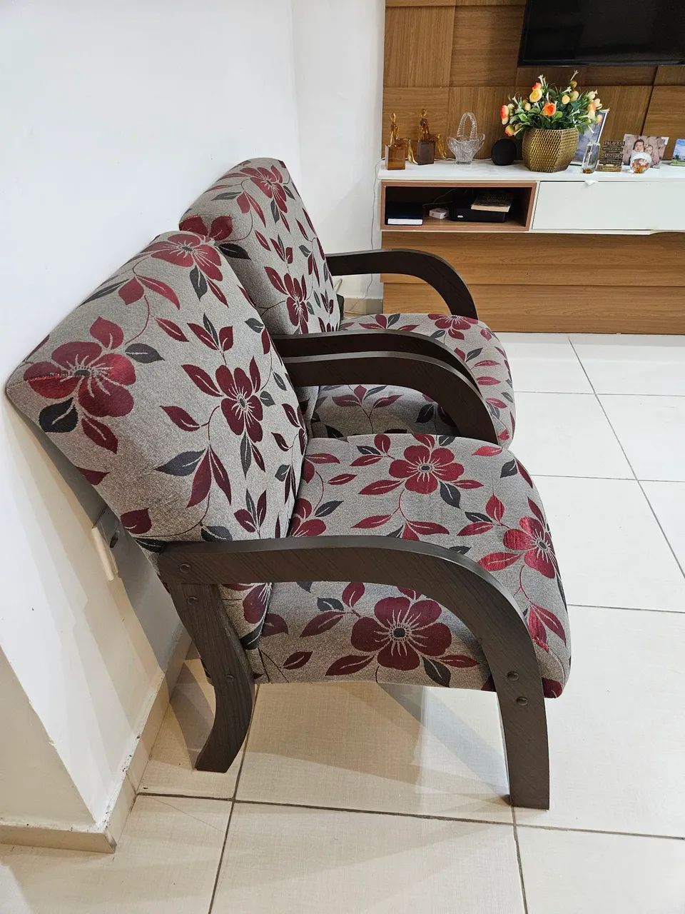 Poltronas Lindas-R$ 280,00 cada unidade. - Foto 3