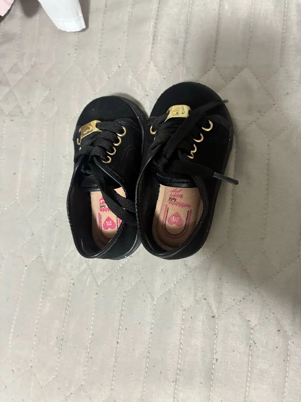 Tênis glitter molekinha