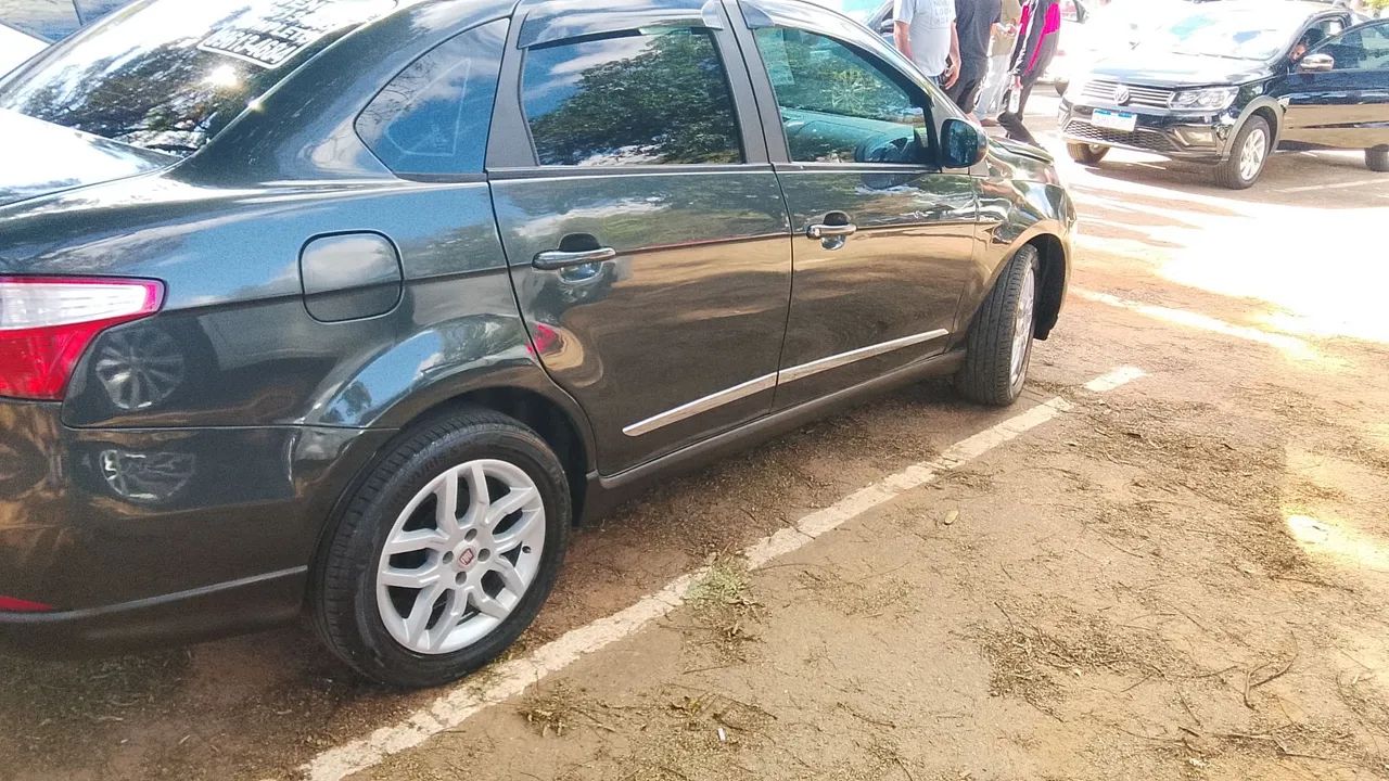 Fiat Grand Siena 2013