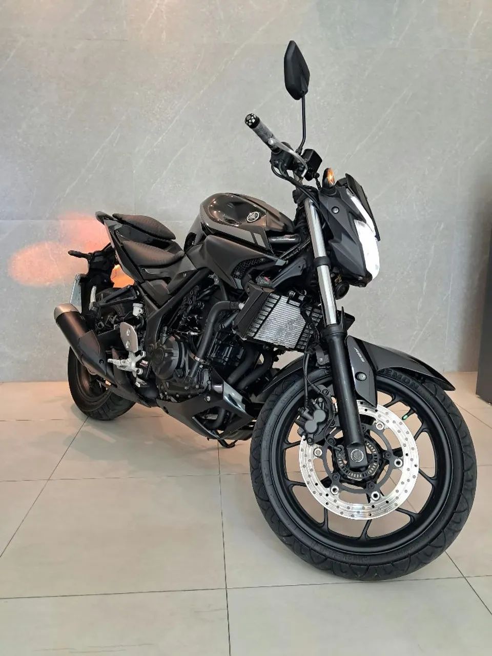 YAMAHA MT-03 