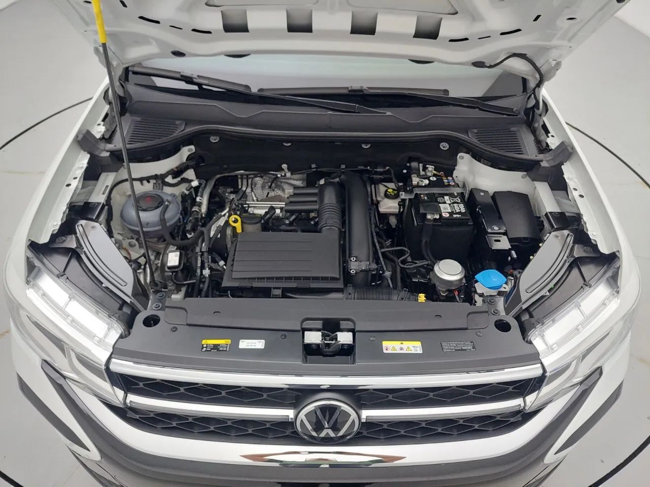 Volkswagen Taos Highline 1.4 250 TSI Flex Aut., foto 10 de 18