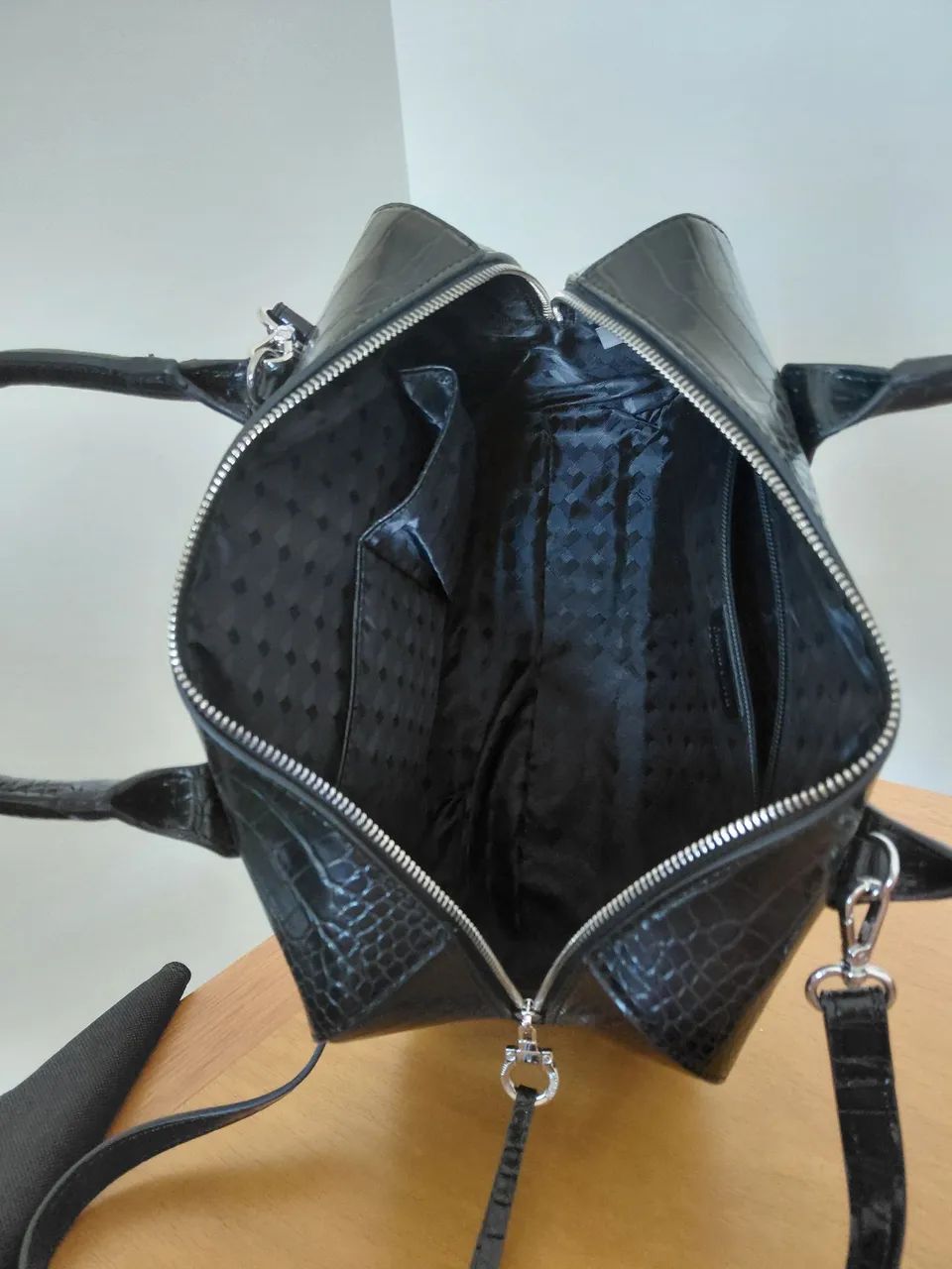 Bolsa baú Santa Lolla - Foto 4