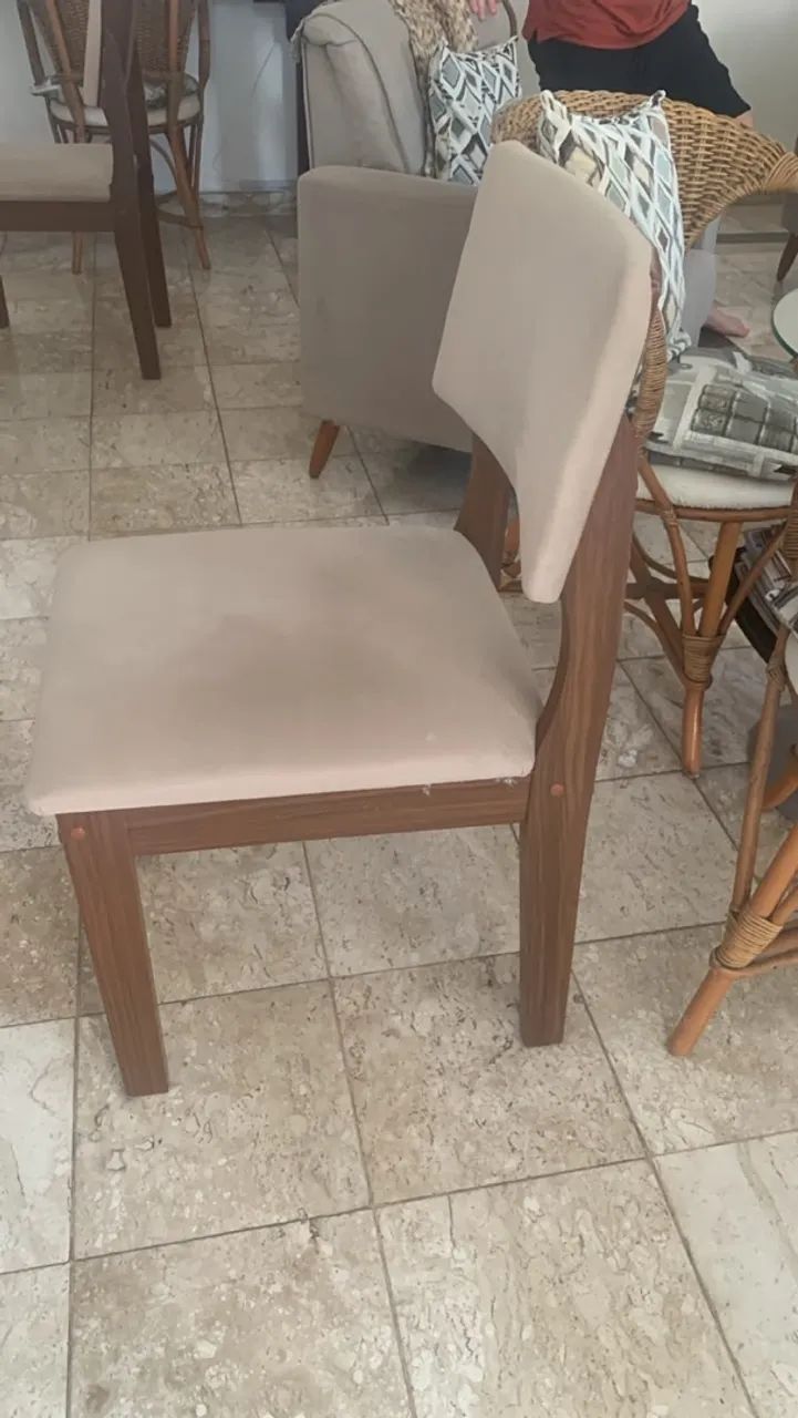 Mesa de jantar com 4 cadeiras  - Foto 2