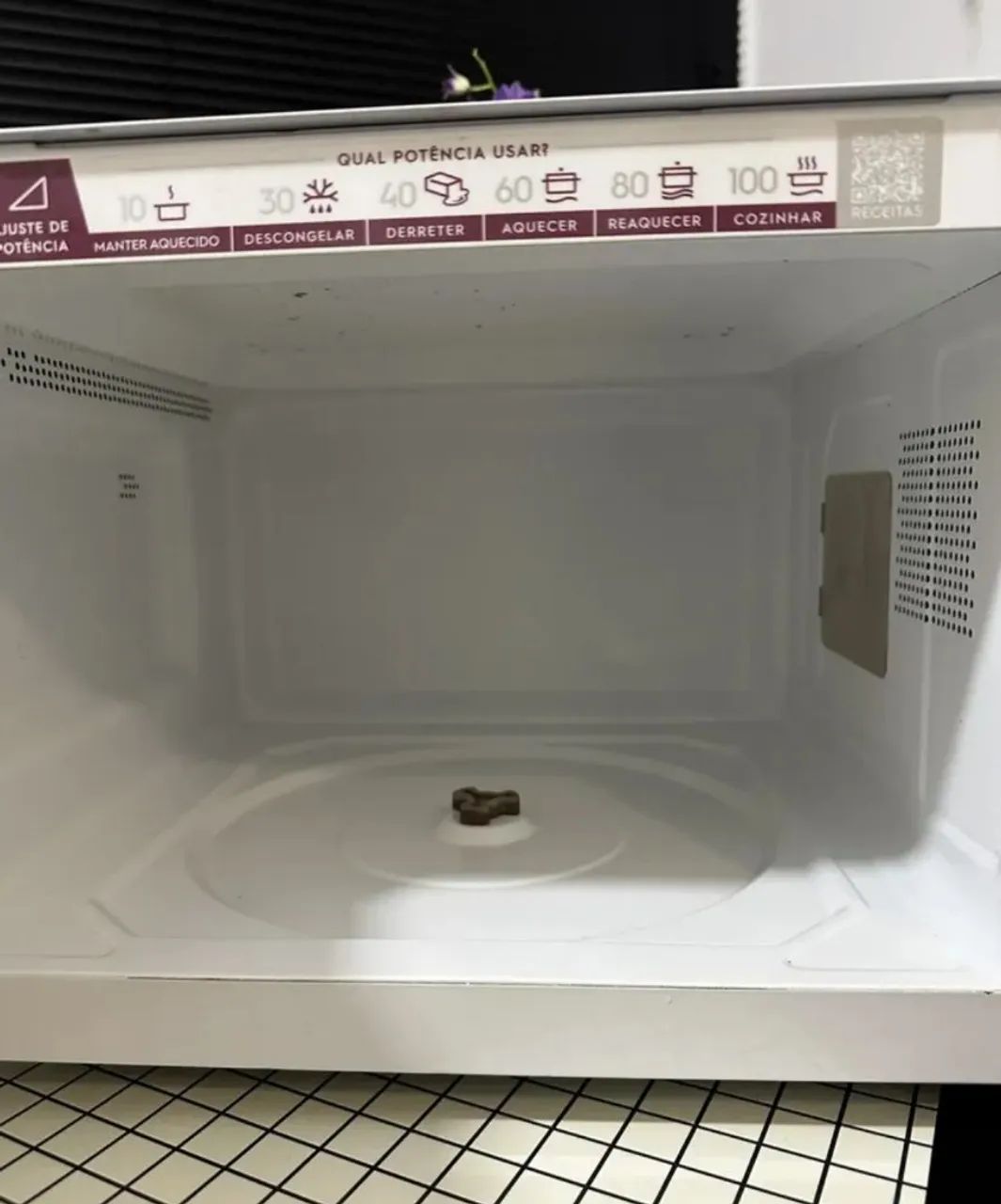 Microondas Eletrolux 34 litros  - Foto 4
