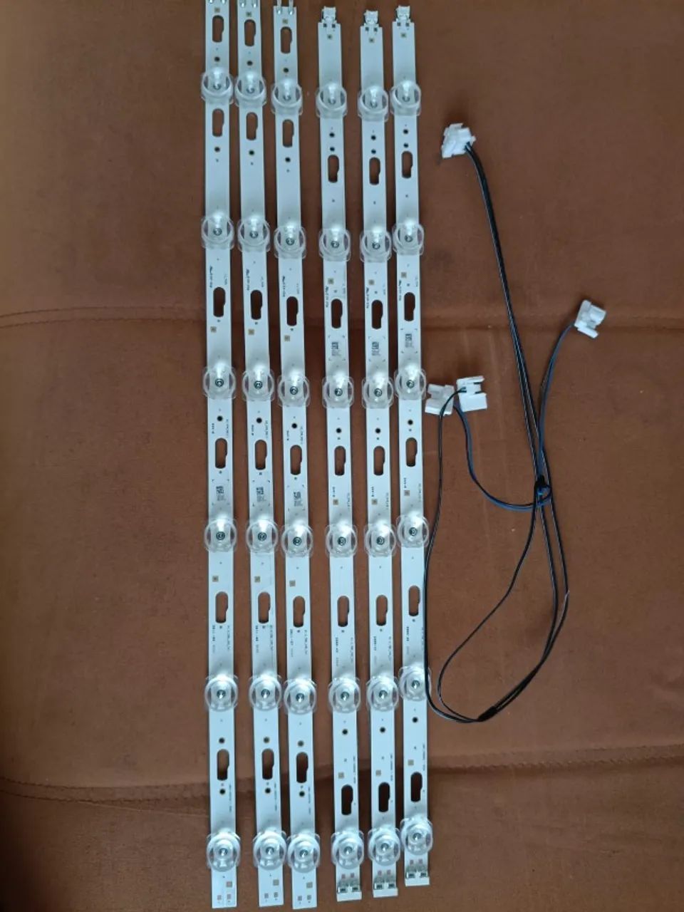 Kit Barra Led Para Tv Un50tu8000g Un50tu7000g Lm41 00870a 00869a
