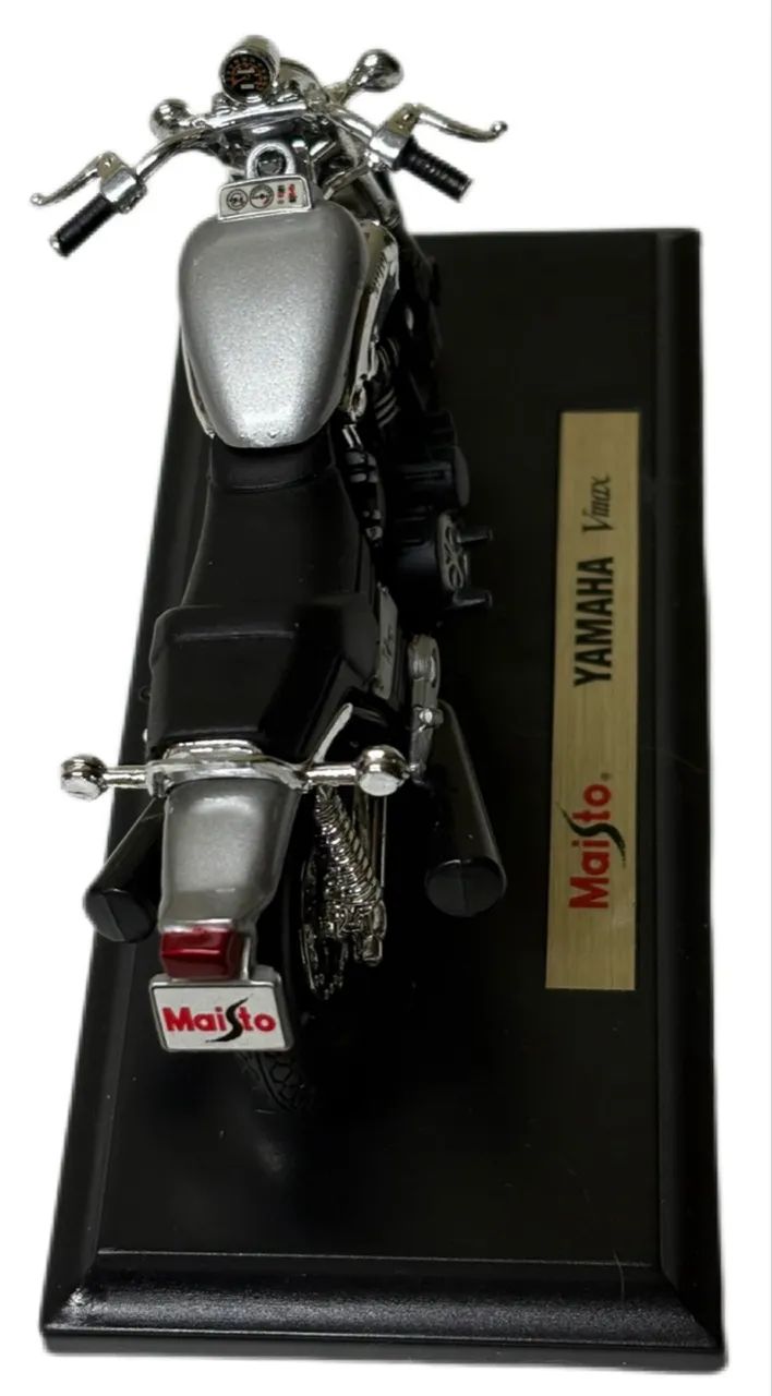 Miniatura Moto Yamaha Vmax - Maisto 1:18 - Foto 3