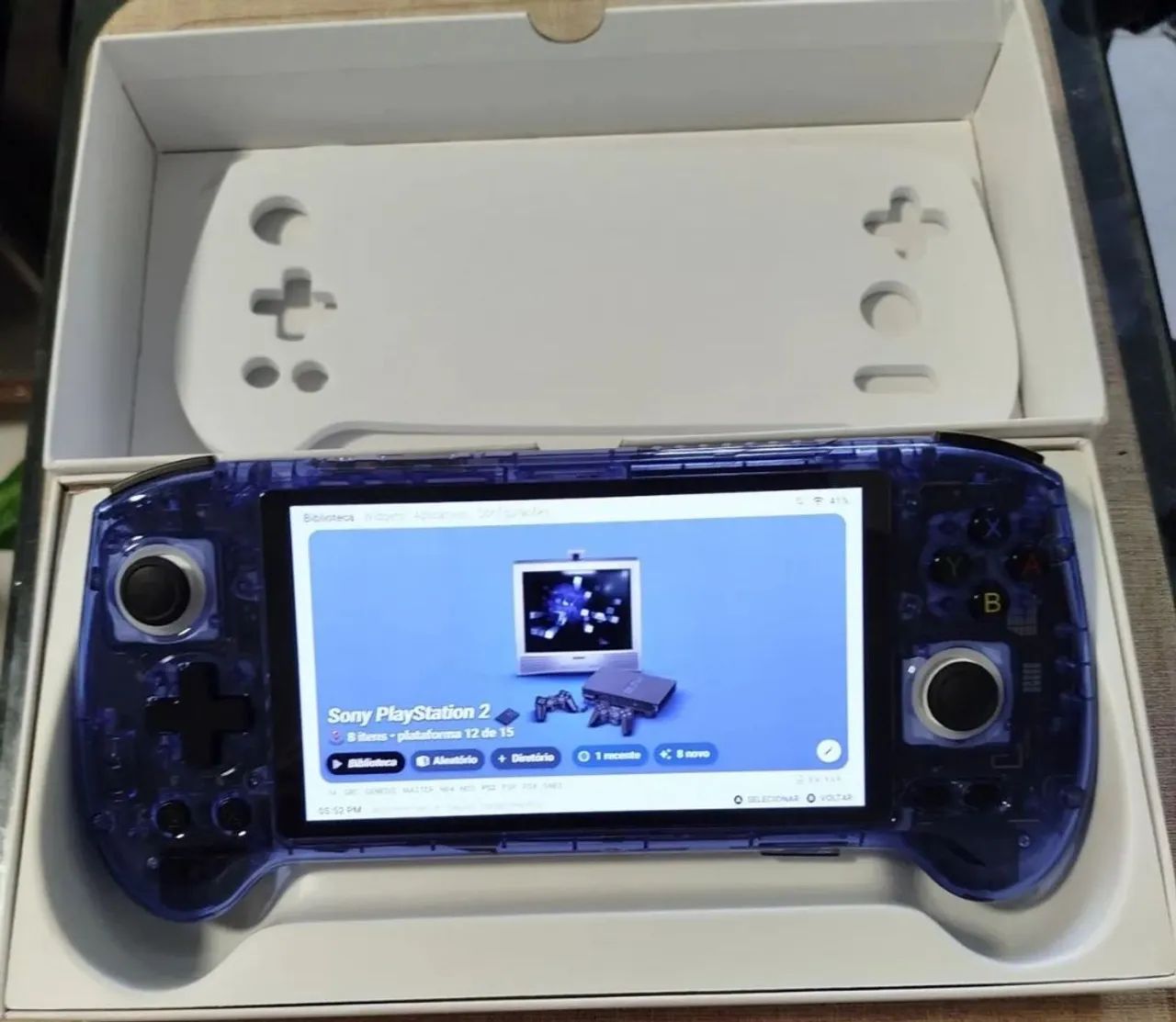 Anbernic rg556 com 2000 jogos