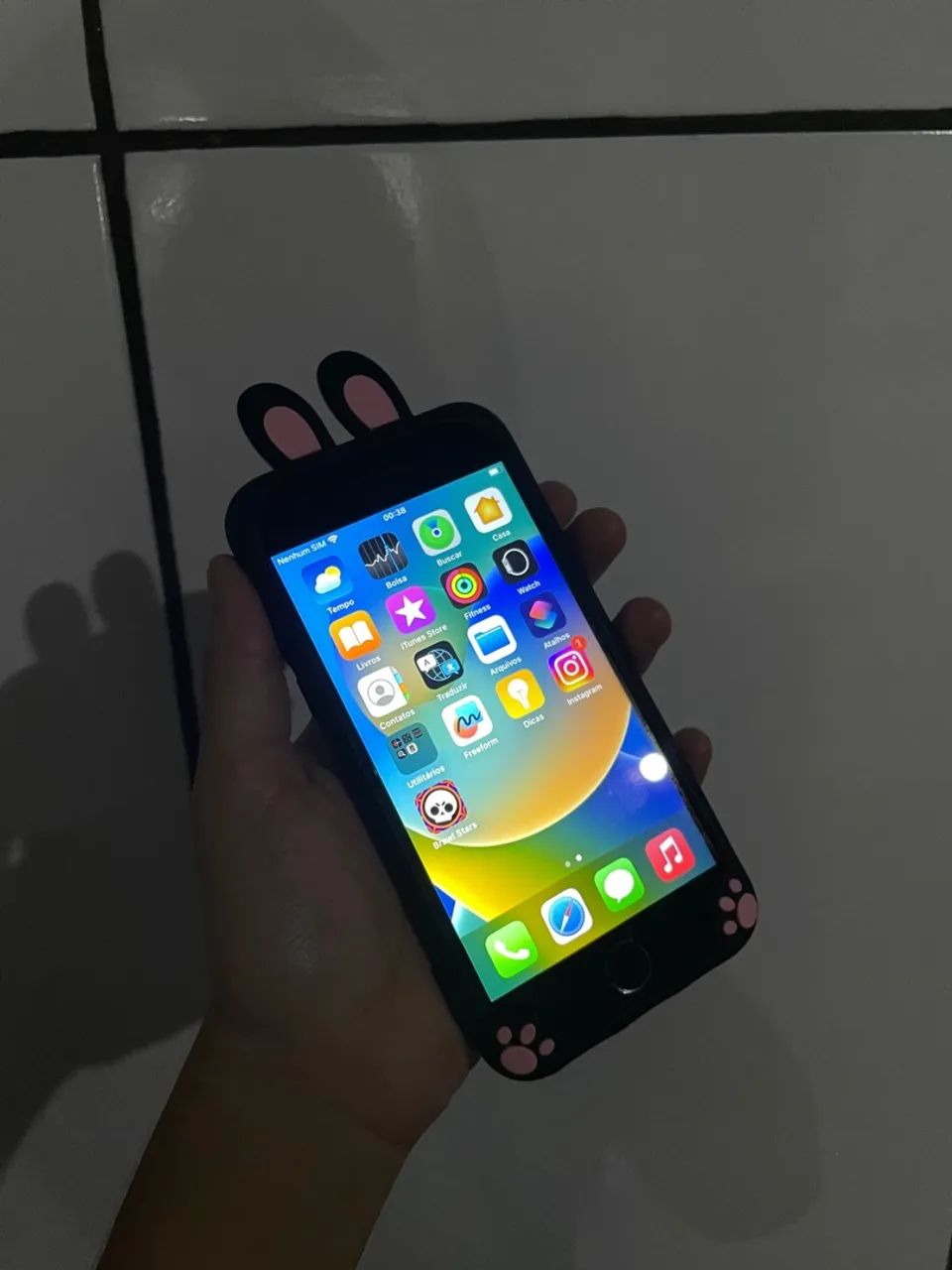 IPhone 8 100% acompanha capa película e cabo - Foto 3