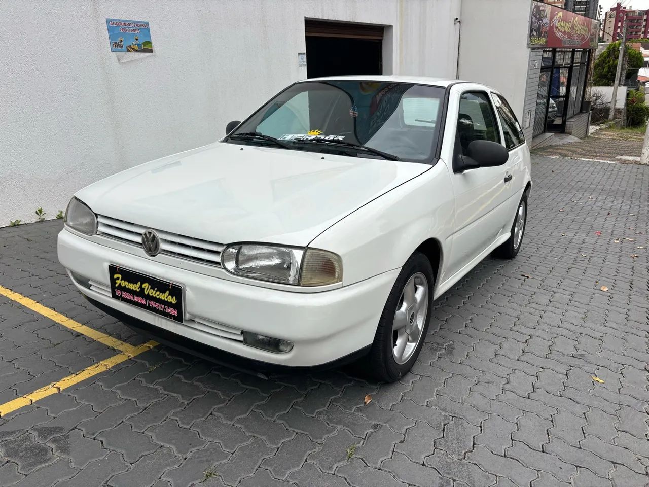 Volkswagen Gol Geração II CL 1.6 8V MI Gasolina Mec. 4P 1997