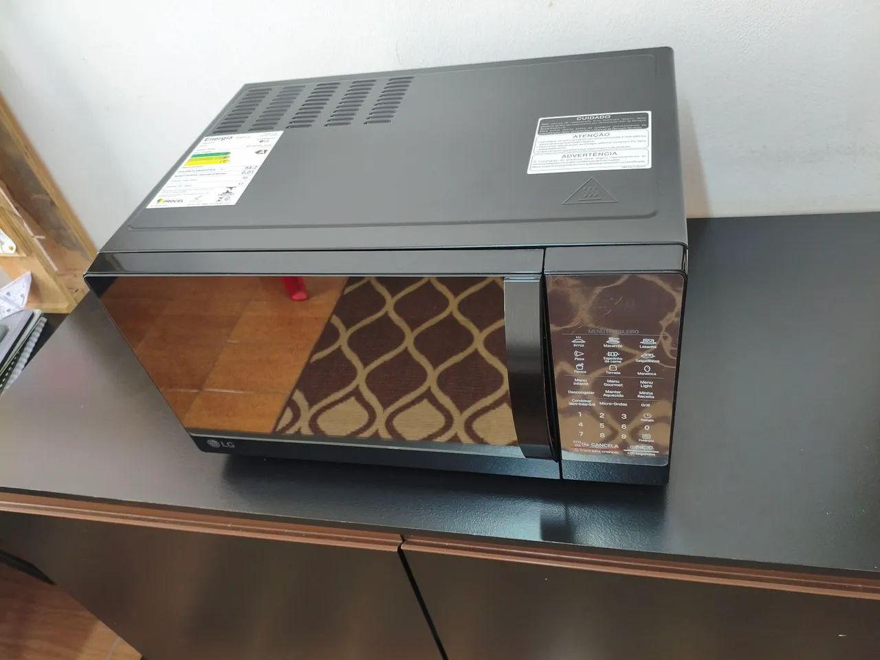 Microondas 30 litros com grill - Foto 4