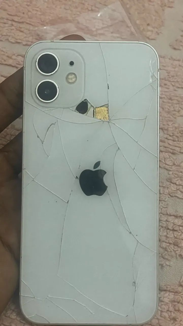 iPhone 12  - Foto 2