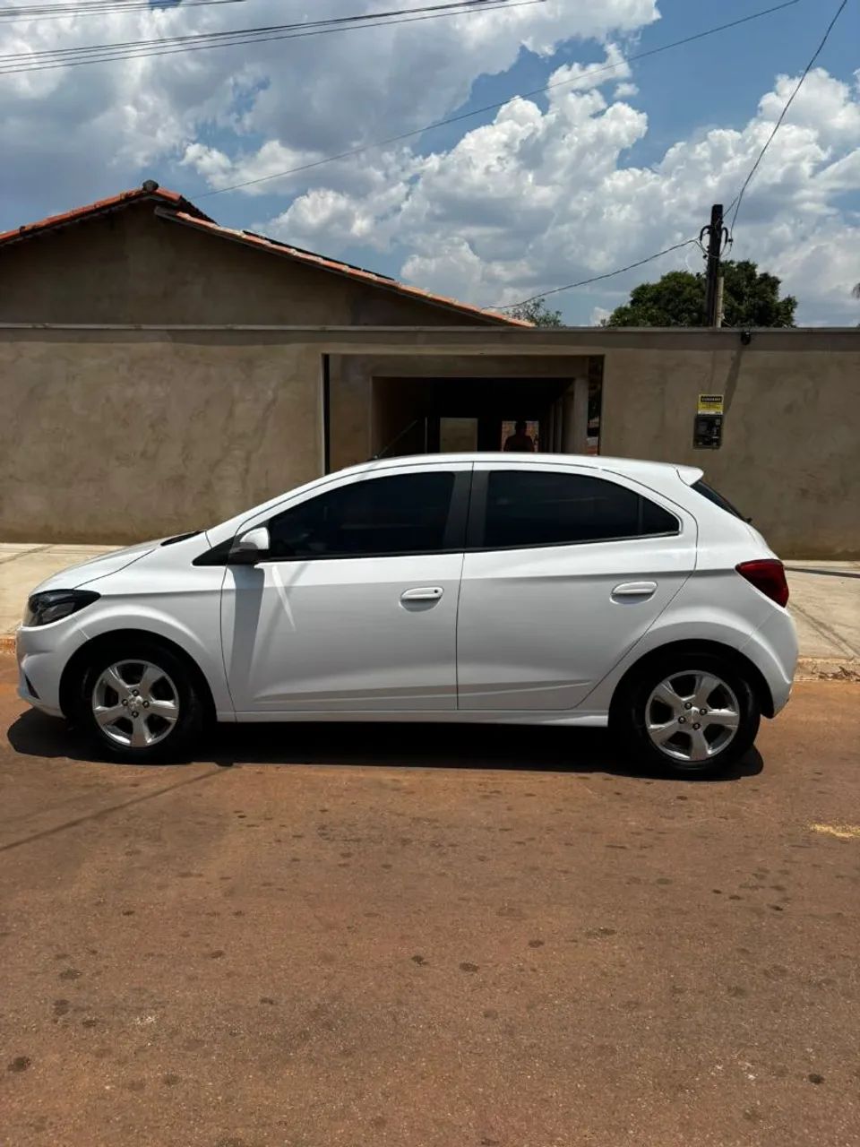 Chevrolet Onix Hatch LT 1.4 8V Flex Mec. 4P 2019 - Foto 3