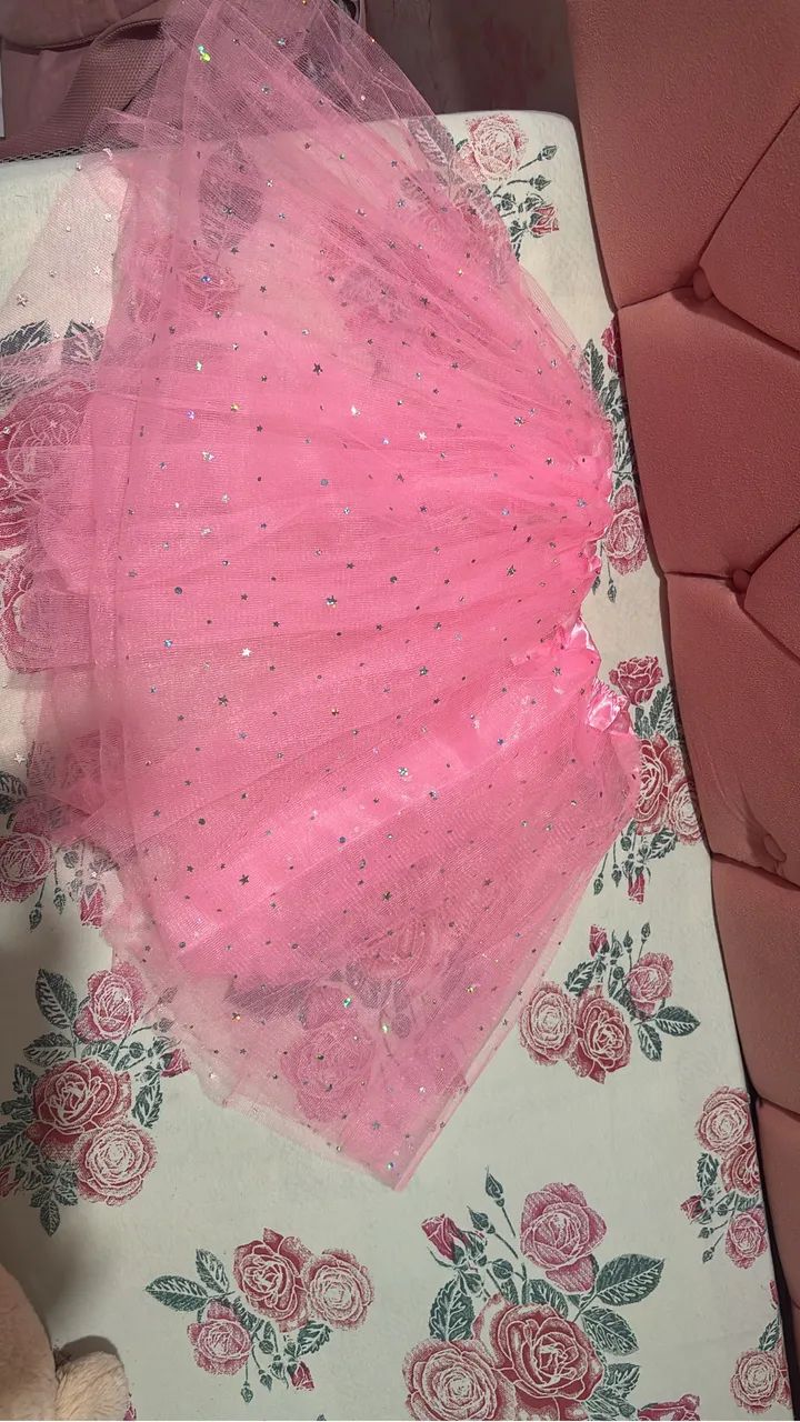 Vende- se saia de tule rosa glitter fantasia 