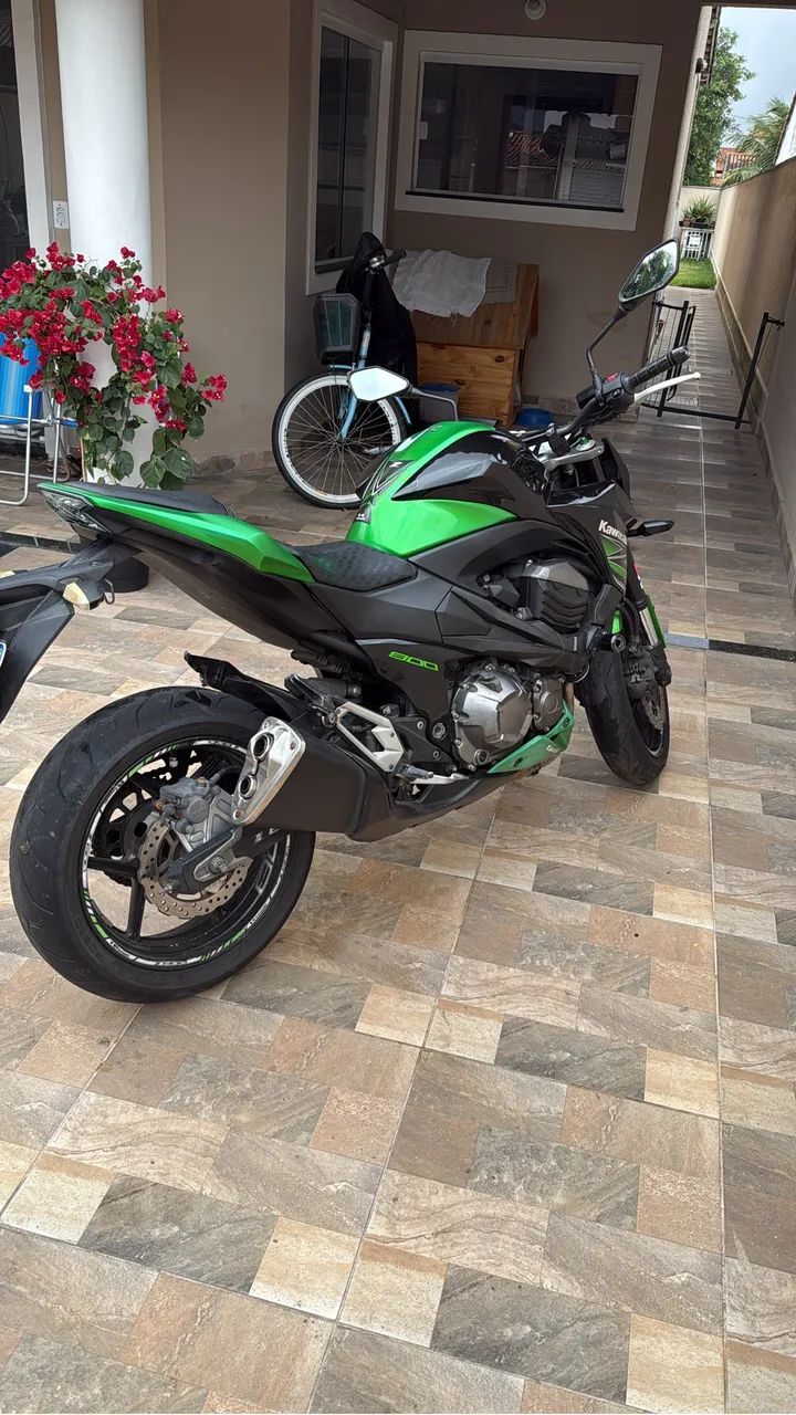 Z800 - Foto 2