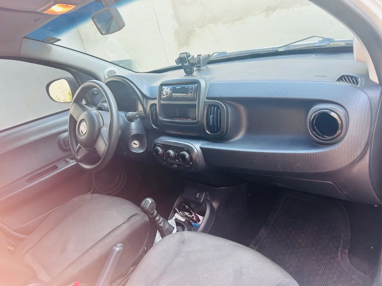Vendo carro mobi - Foto 5