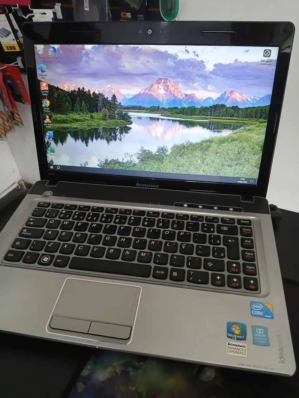 Notebook Lenovo i3 muito bem conservado 