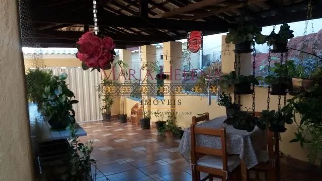 Casa à venda no Centro de Caxambu