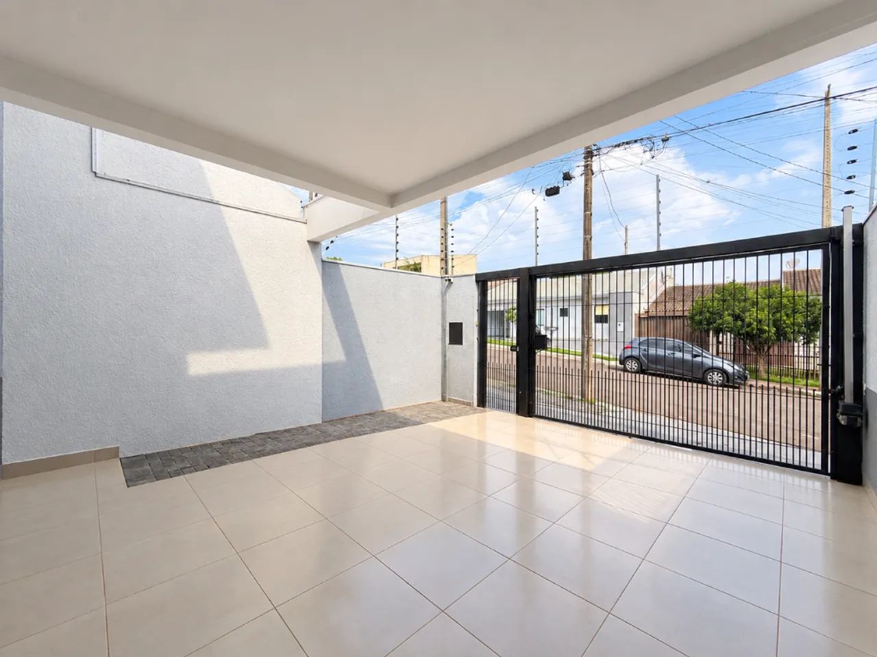 Casa à venda em Maringá, Parque das Laranjeiras, com 3 quartos, com 92.51 m² - Foto 3