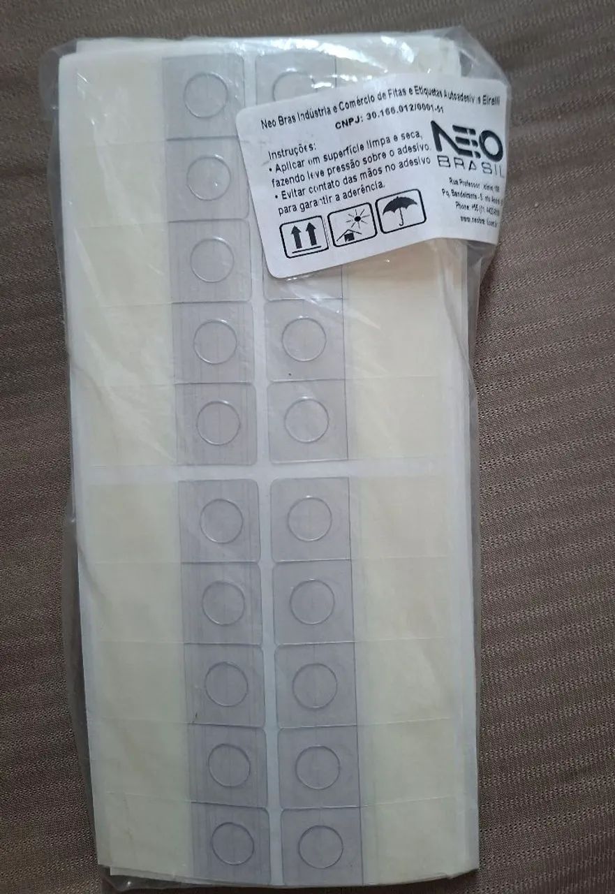 Hang tabs 800 unidades Adesivo para pendurar produto no gancho