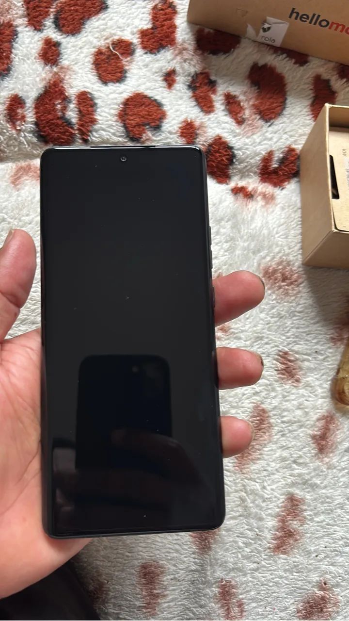 Motorola edge