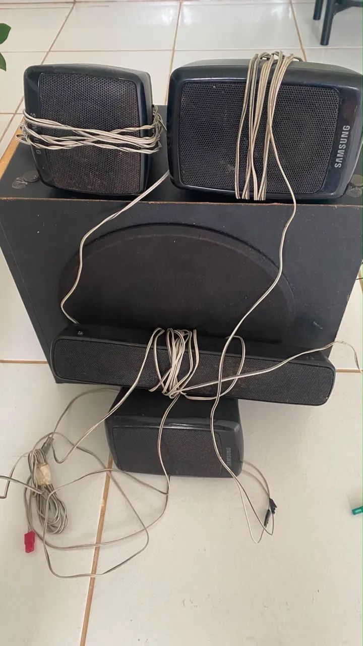 Caixas de som home theater 
