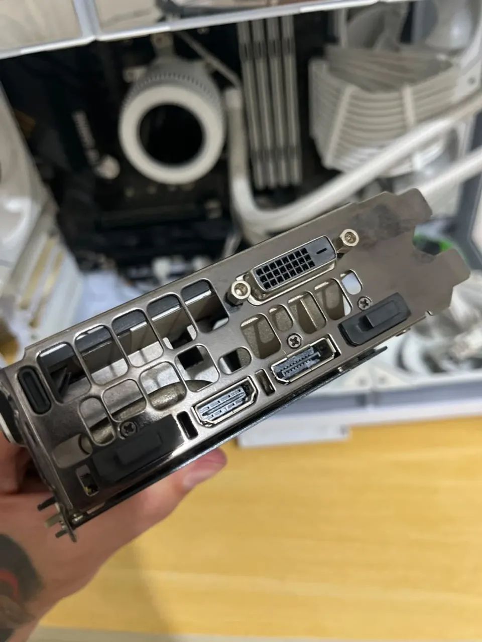 Placa de Vídeo GTX 1080 EVGA 8GB  - Foto 4