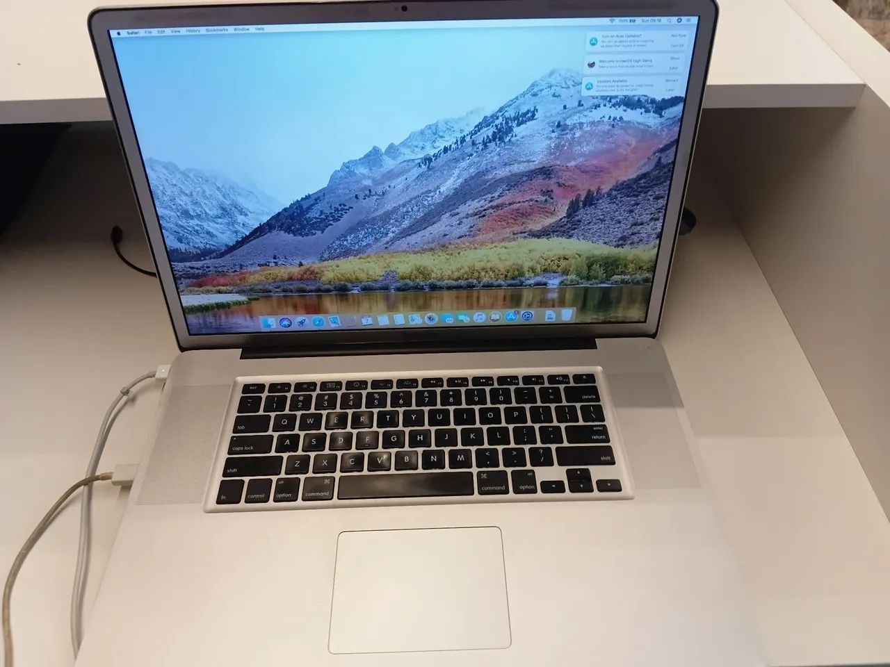 Macbook 17 polegadas core i7 - Foto 3