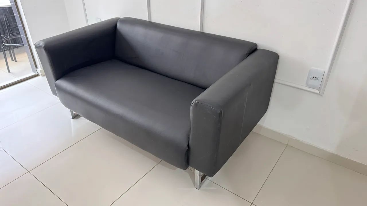 Sofá 2 Lugares - Couro Tok&Stok - Foto 3