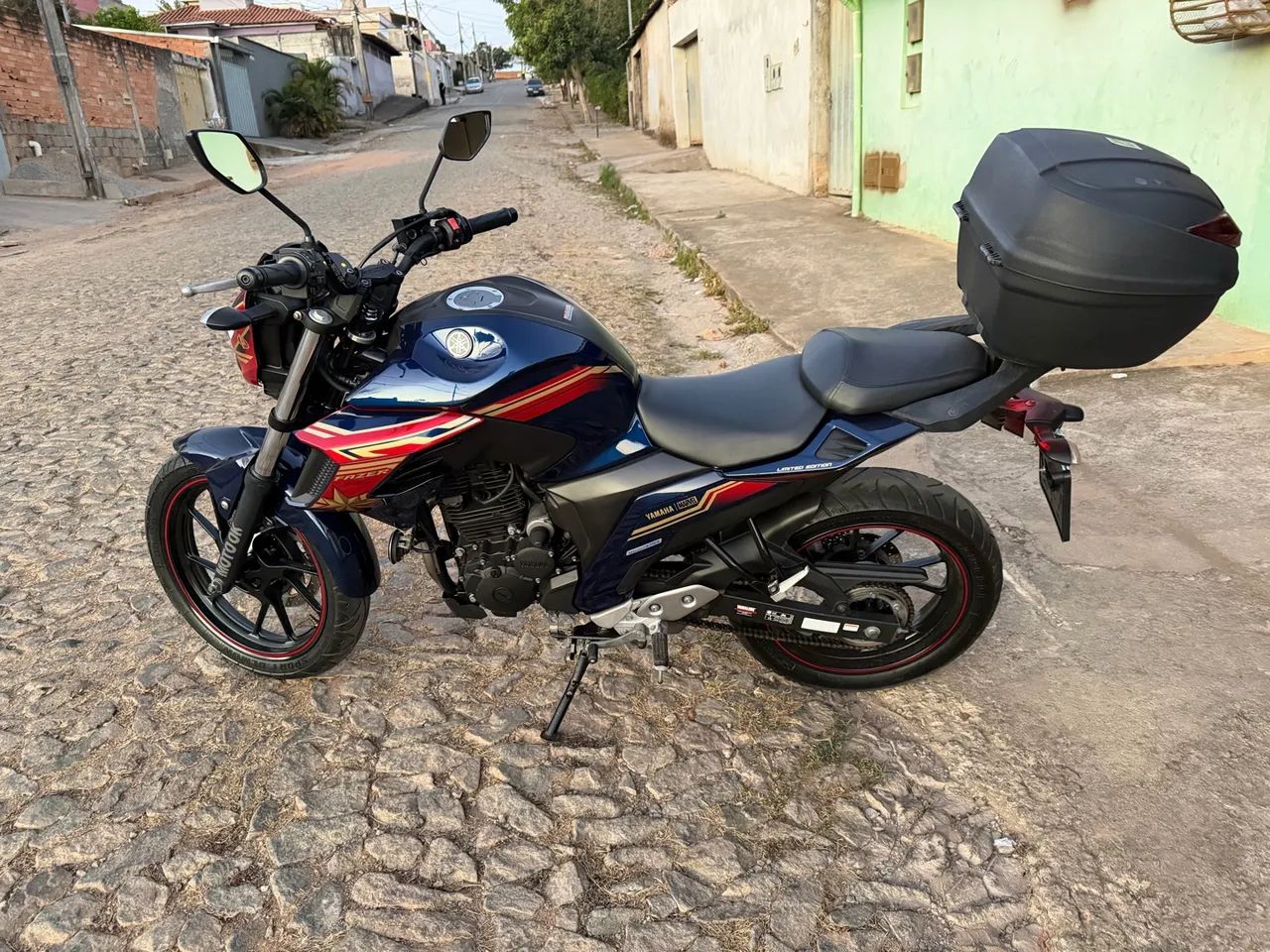 Fazer 250 capitã marvel nova  - Foto 4