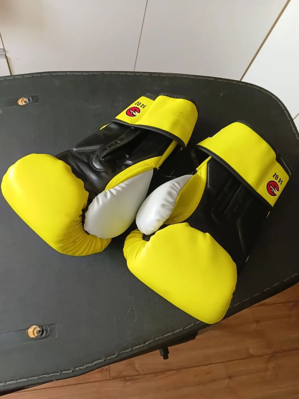 Luva boxe Naja 14 oz - Foto 2